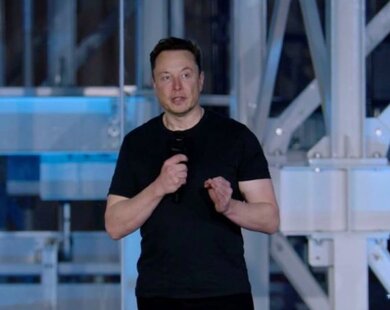 Musk: 'AI khiến tôi stress'