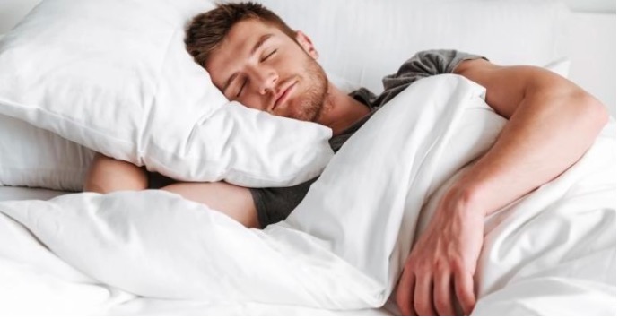 Phát hiện mới: Những người ngủ kiểu này sống lâu hơn tới 5 năm