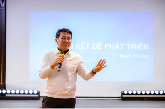 TGĐ Berjaya Việt Nam Nguyễn Hoài Nam nói về vụ đầu tư vào Vincom Retail và 'bí kíp': Điều quan trọng nhất khi đầu tư đa ngành là dám bỏ, và phải bỏ quyết liệt